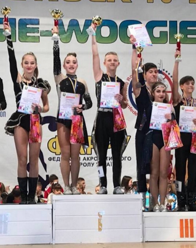 Павлоградцы привезли «золото» с чемпионата Украины по акробатическому рок-н-роллу и буги-вуги