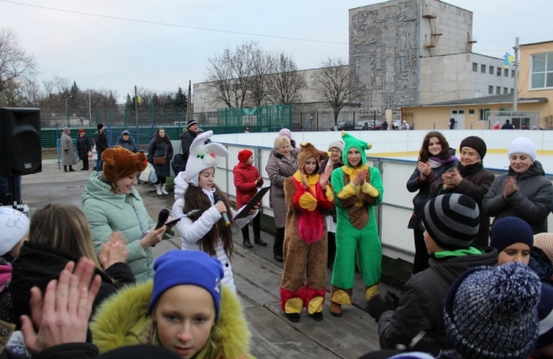 Стало известно, когда в Павлограде откроется ледовый каток