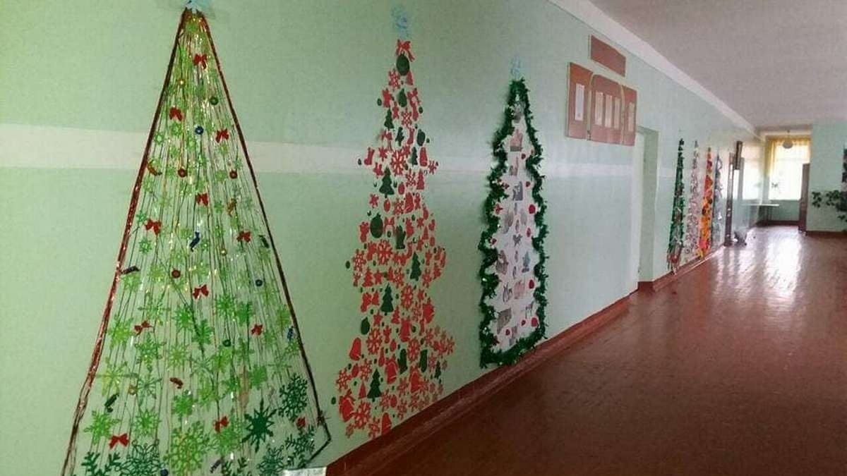 В одной из школ Павлограда «выросла» елочная аллея