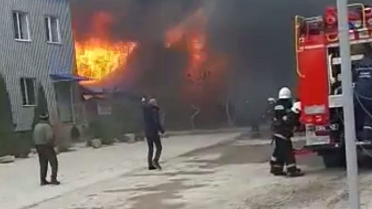 В Павлограде загорелось кафе 