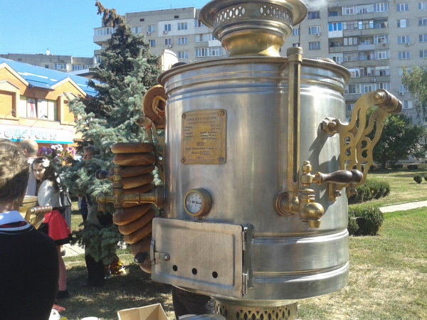  Старинные самовары со всего региона привезли в Павлоград