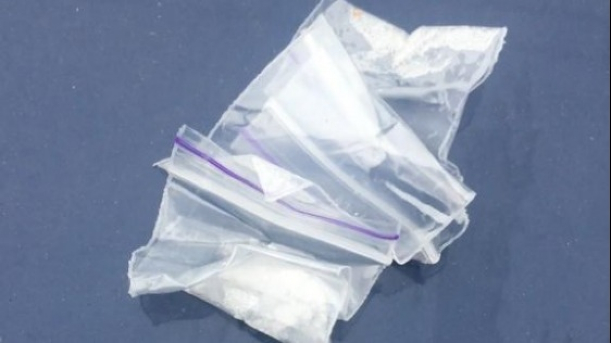 За день полицейские зафиксировали 3 случая хранение наркотиков в Павлограде и Терновке